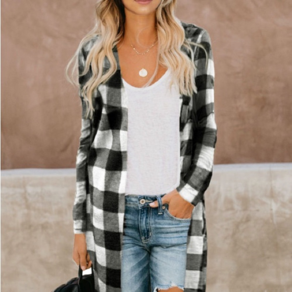 Women cover up Buffalo plaids knit long line cardigan